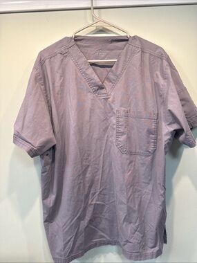 beyond scrubs women’s scrub top size XL GRAY WITH TWO POCKETS